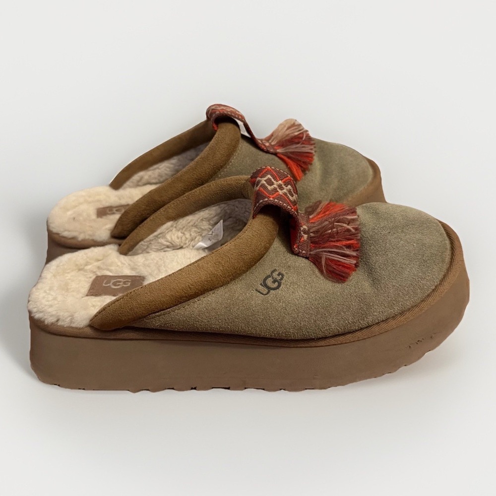 UGG WOMEN TAZZLE CHESTNUT GREEN SHEARLING SUEDE PLATFORM SHOES US 8